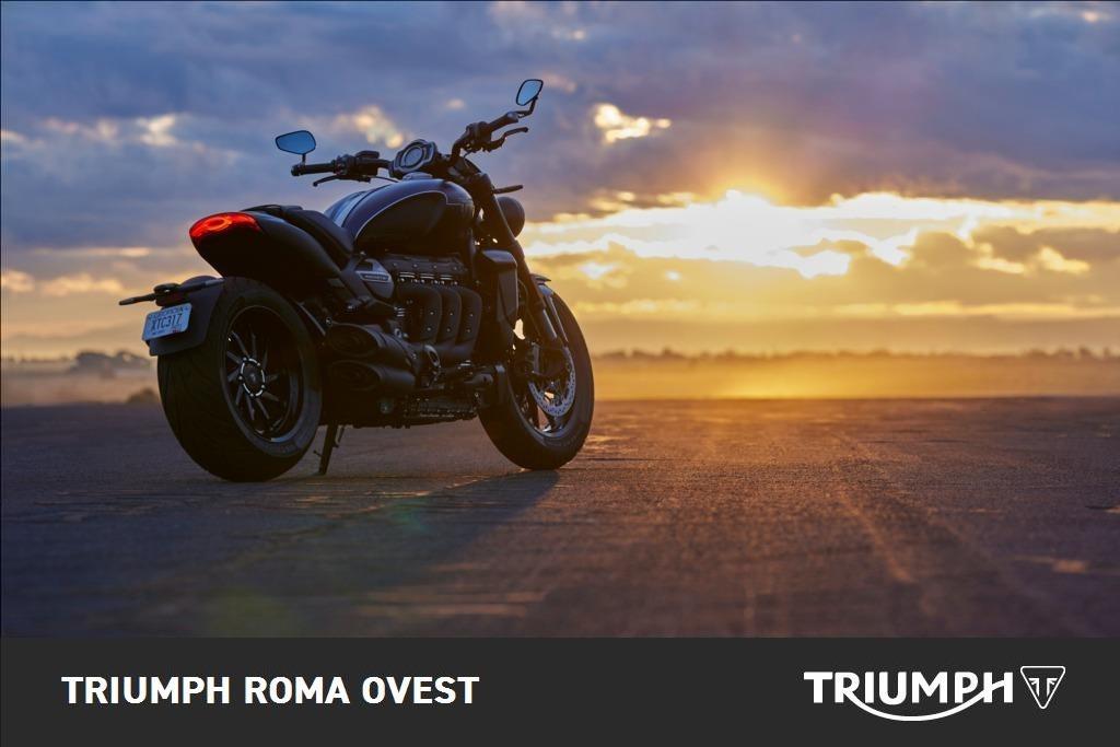 TRIUMPH Rocket III 2500 Storm R