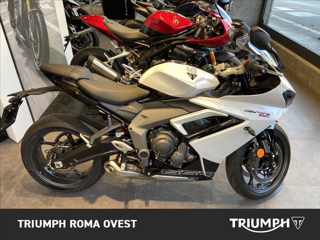 TRIUMPH Daytona 660 Abs